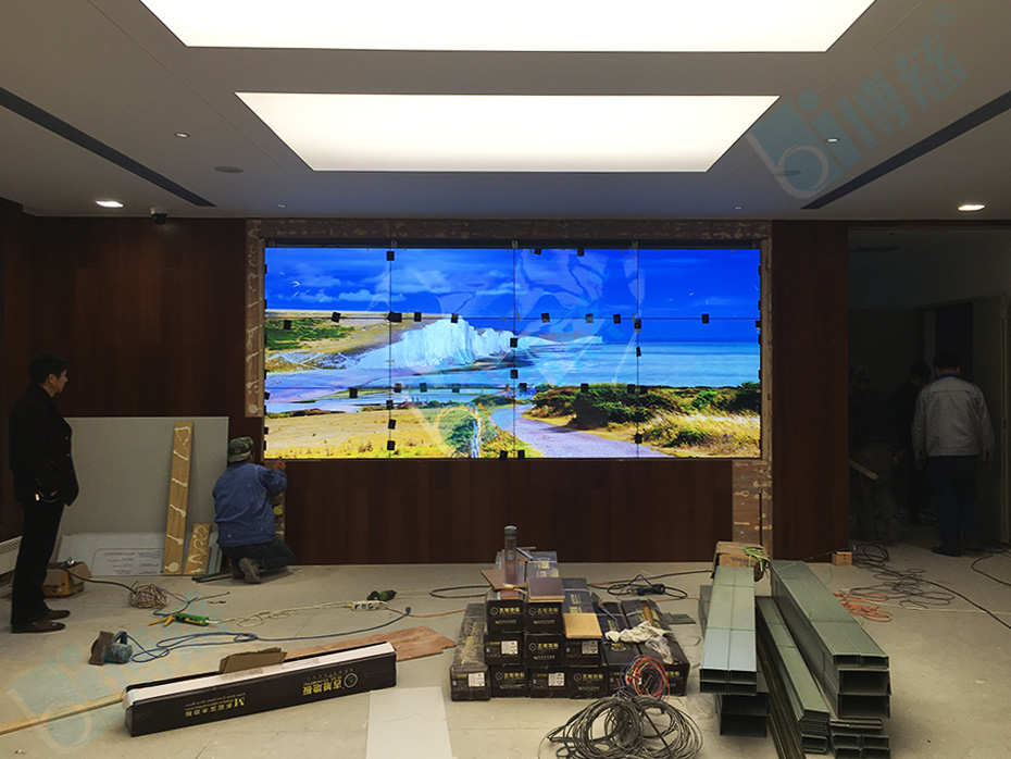 博慈46寸液晶拼接屏助吉林新能源展厅打造2套大屏幕展示系统