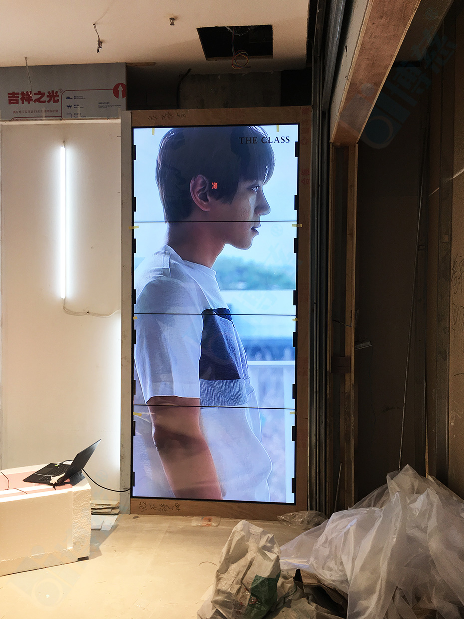 上海静安大融城打造个性化多媒体展示系统平台