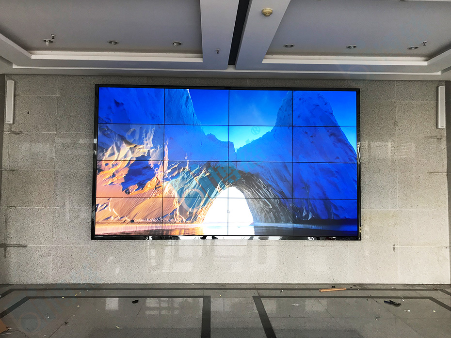 三星3.5mm46寸液晶拼接屏入驻安徽淮南质量技术监督局