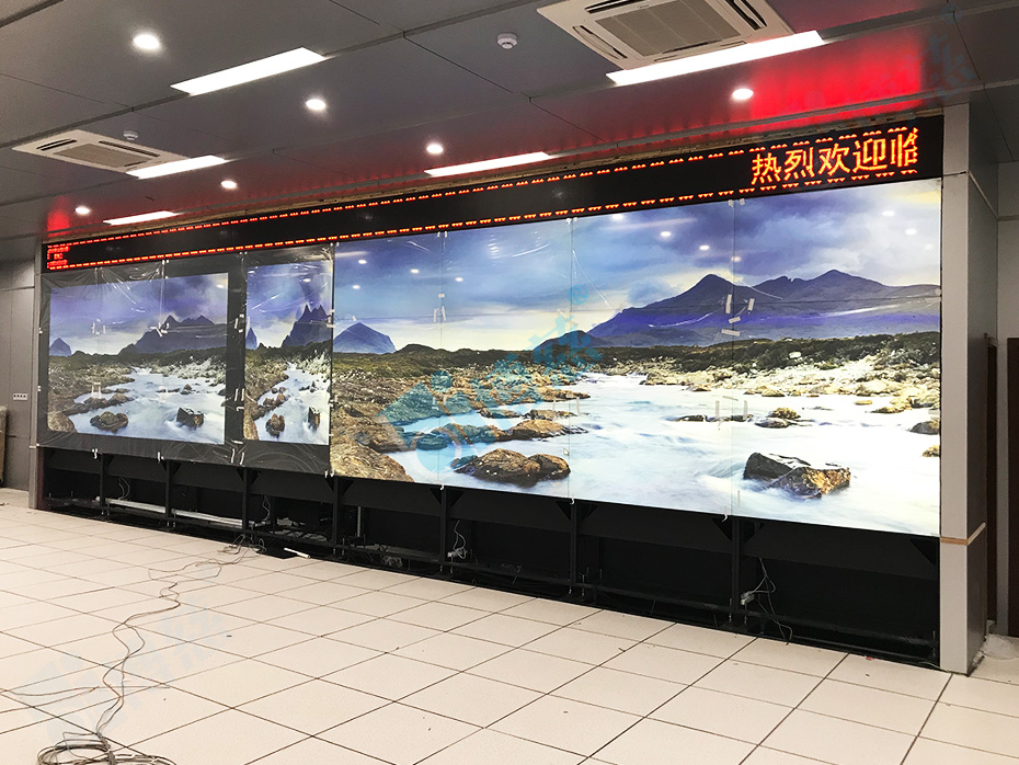 博慈60寸DLP拼接屏入驻云南能源投资集团有限公司