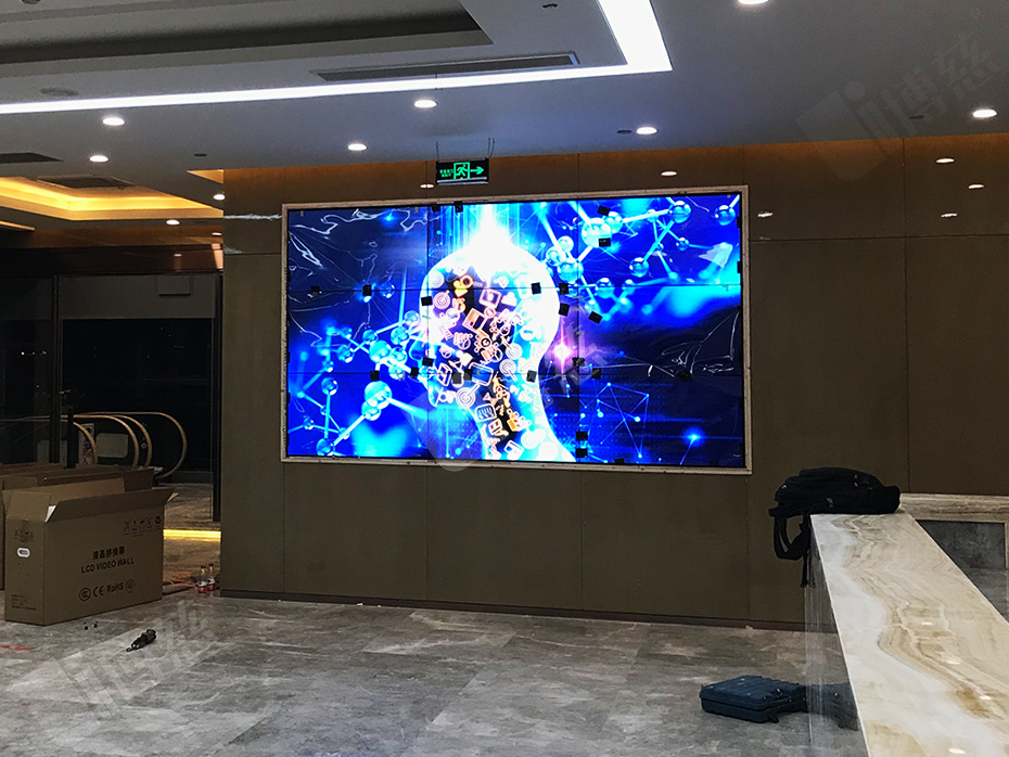 两套三星液晶拼接屏展示系统助力美兆建康医疗体检中心