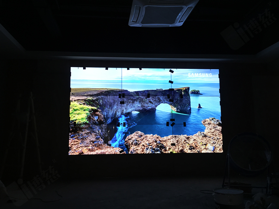 三星55寸液晶拼接屏入驻华东师范大学