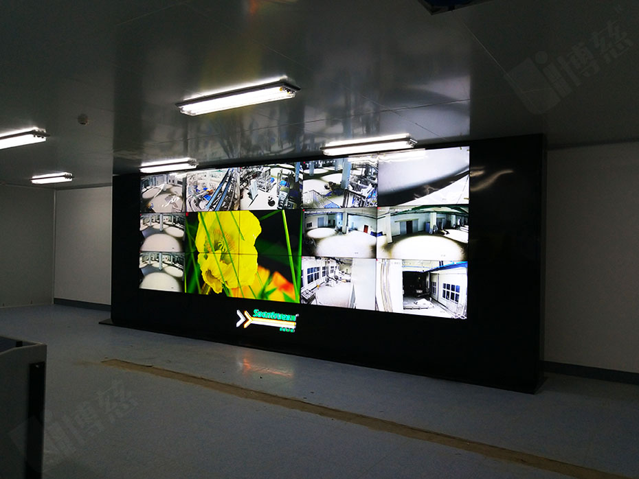 三星1.7mm55寸液晶拼接屏入驻辽宁大连海盐科技集团有限公司