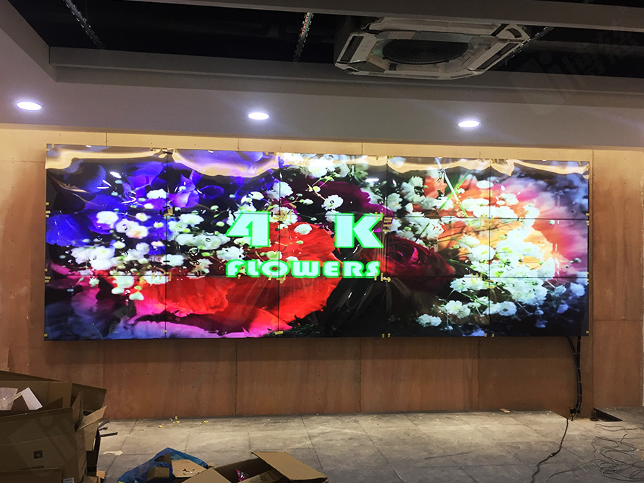 15台三星1.7mm55寸液晶拼接屏入驻上海城市管理行政执法局