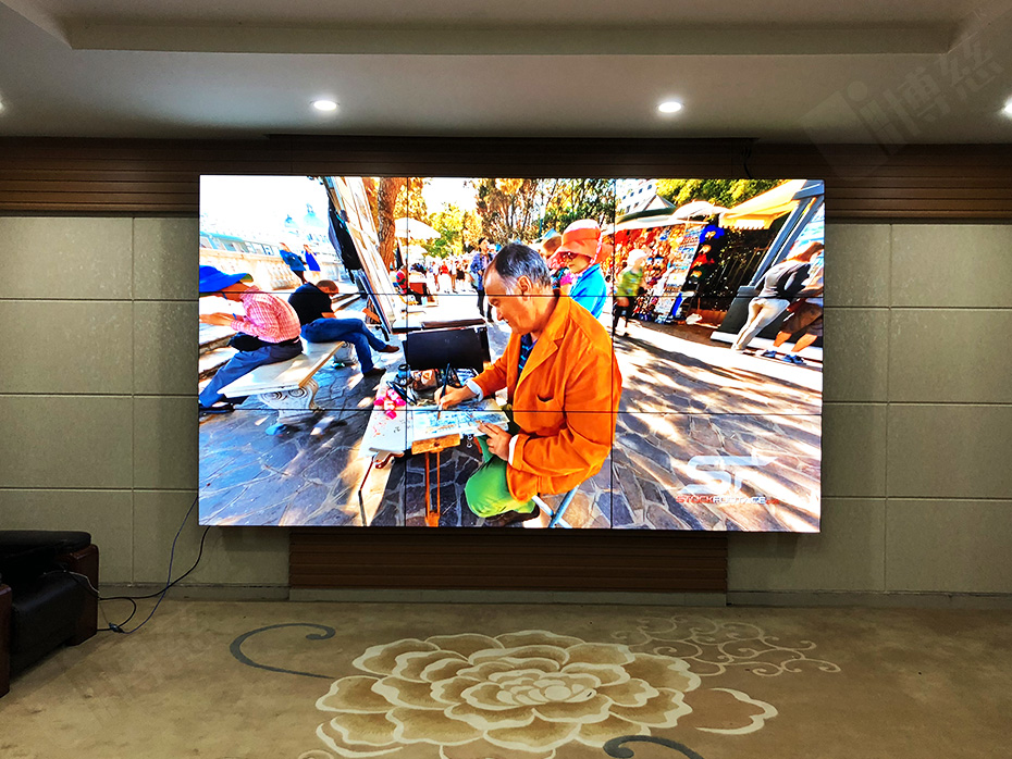 三星3.5mm55寸液晶拼接屏入驻熊猫集团