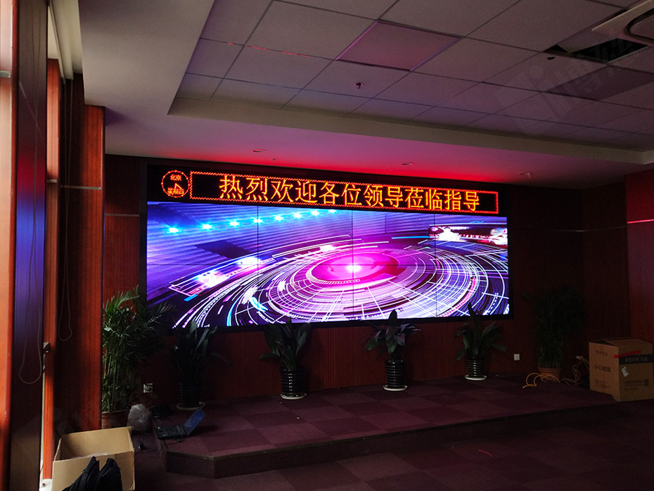 三星55寸液晶拼接屏上海电梯大数据平台开辟“智慧之眼”