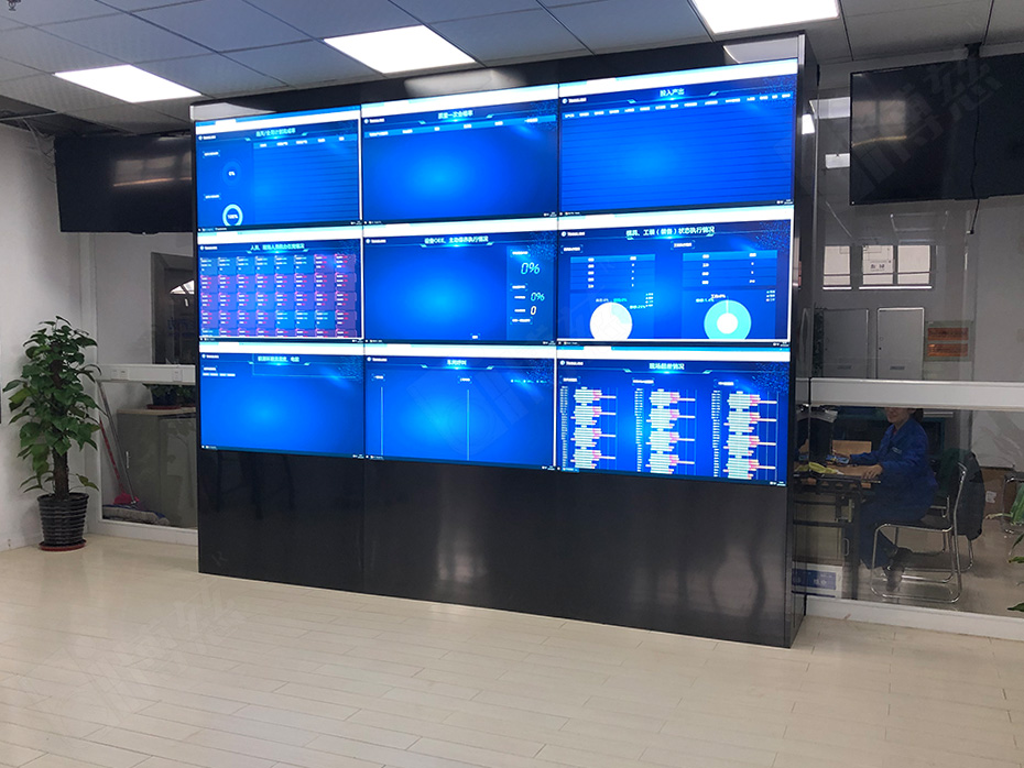 三星55寸液晶拼接屏携手上海通领汽车科技共创可视化大数据展示系统