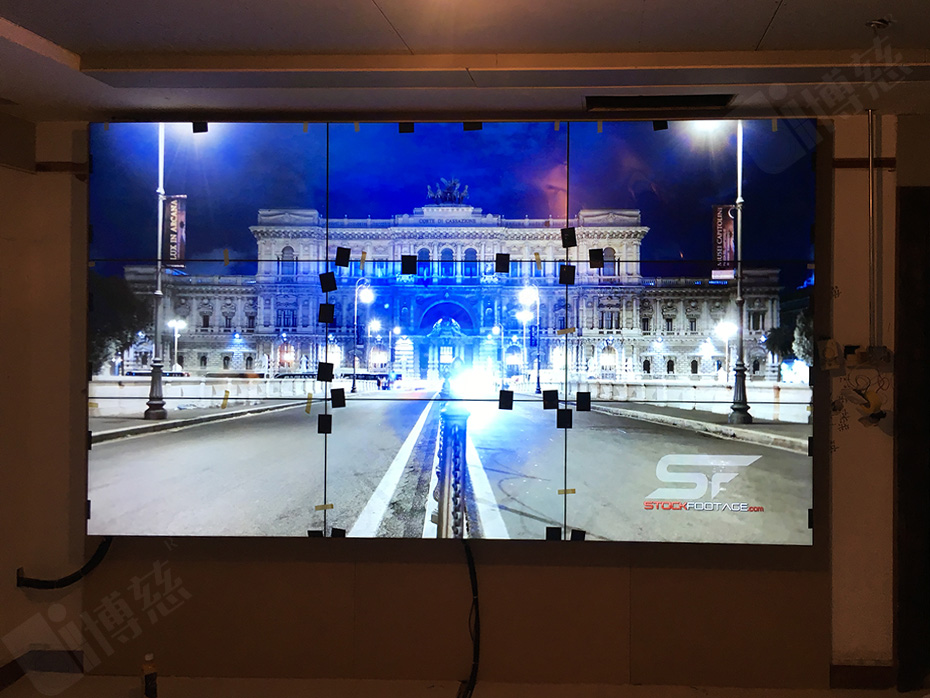 三星55寸液晶拼接屏入驻商户科技展览展示中心