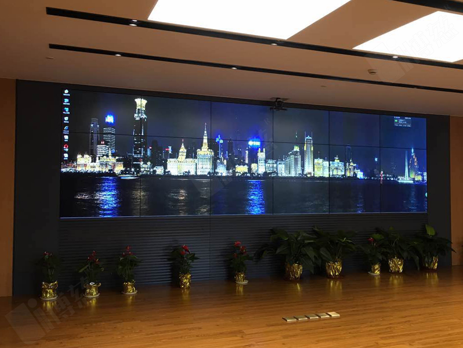 博慈液晶拼接屏进驻上海炫言网络信息科技有限公司