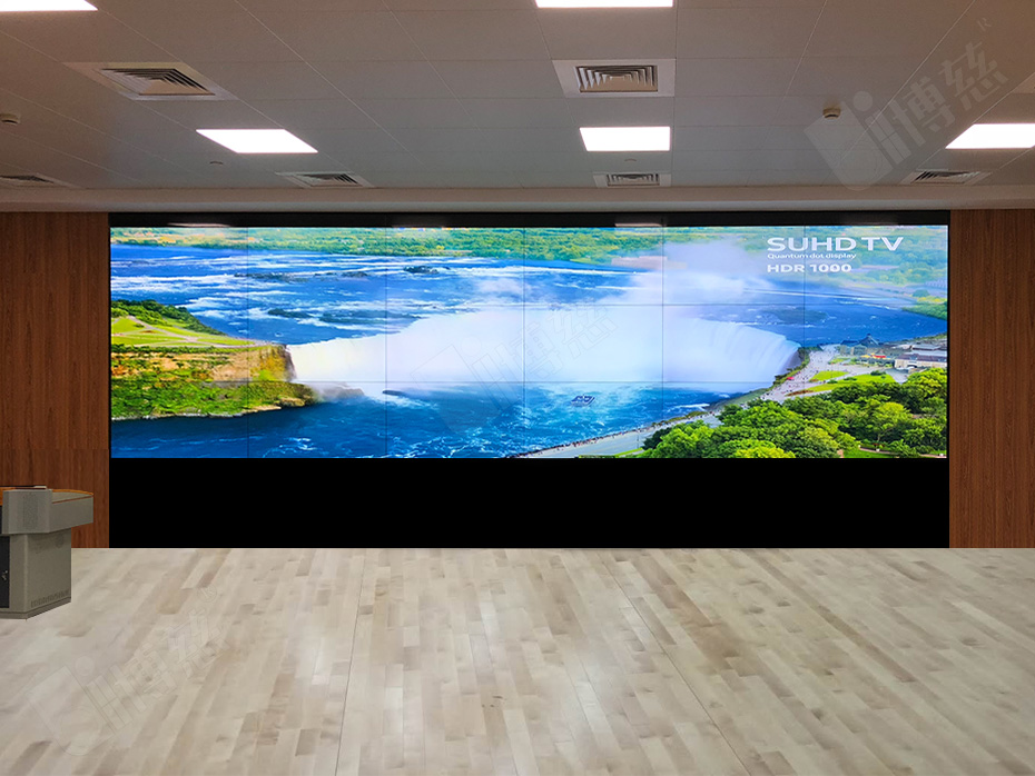 LG0.88mm55寸液晶拼接屏进驻上海松江对外经贸大学