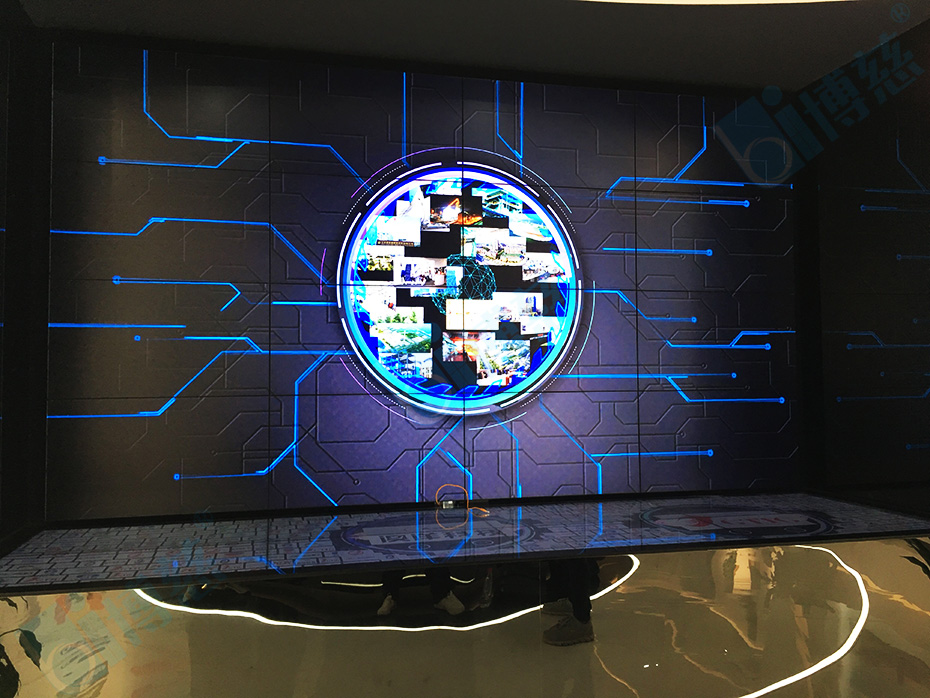 江苏张家港产业资本中心一套4×4拼接的46寸液晶拼接大屏幕电视墙数据展示系统
